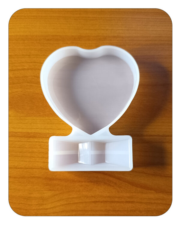 Heart frame mould